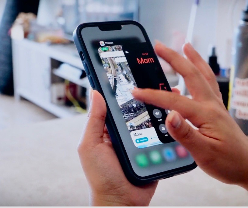 Black Bird App on Phone